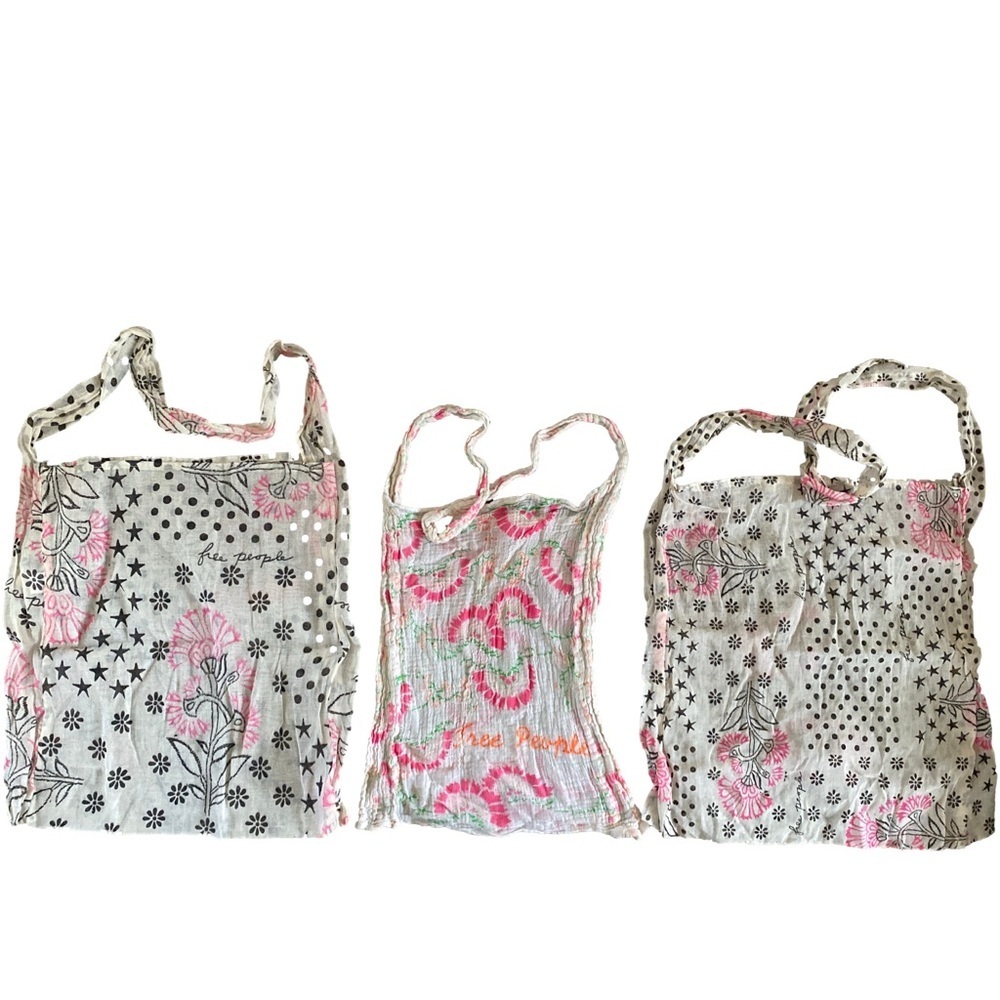 Women's Free People Bags/Dust Bags One Size lot of 3 White Pink
